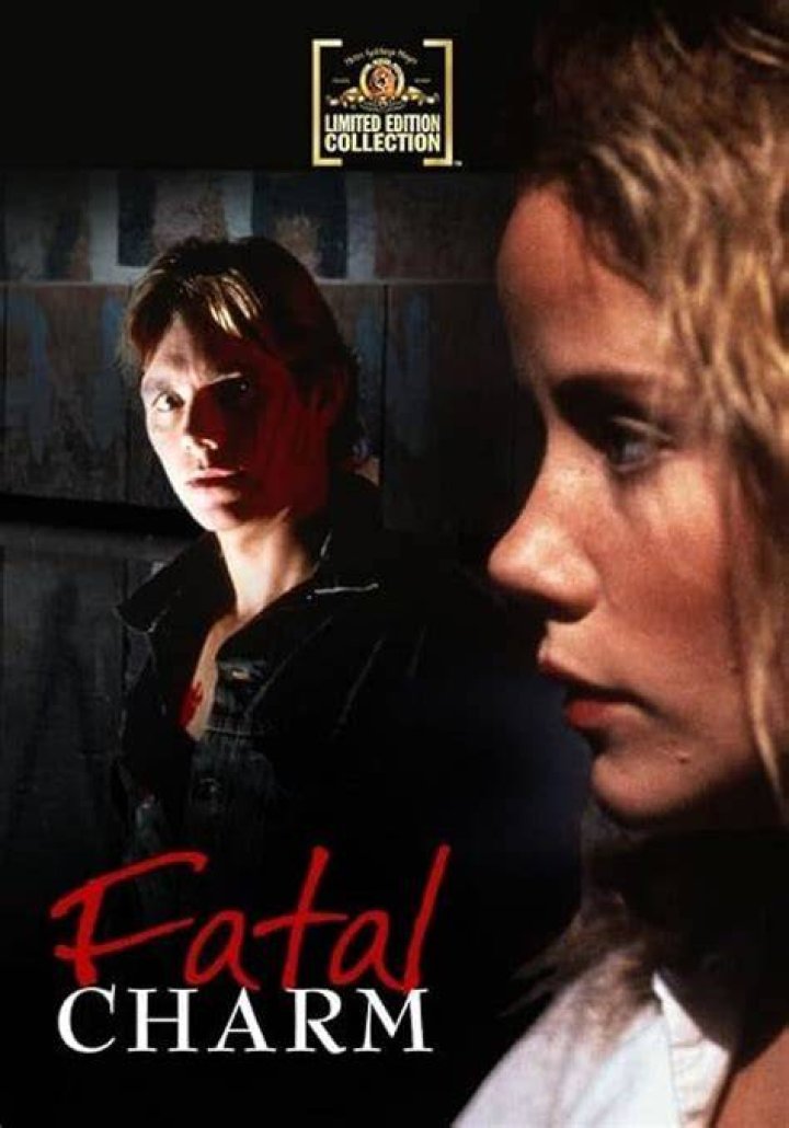 FATAL CHARM: CAST A DARK SHADOW (1955) &ndash; CINEBEATS